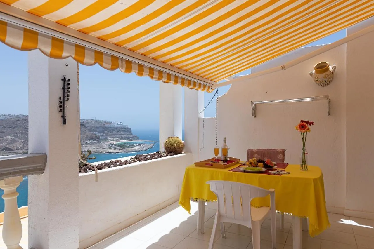 Apartamentos Playa del Cura España